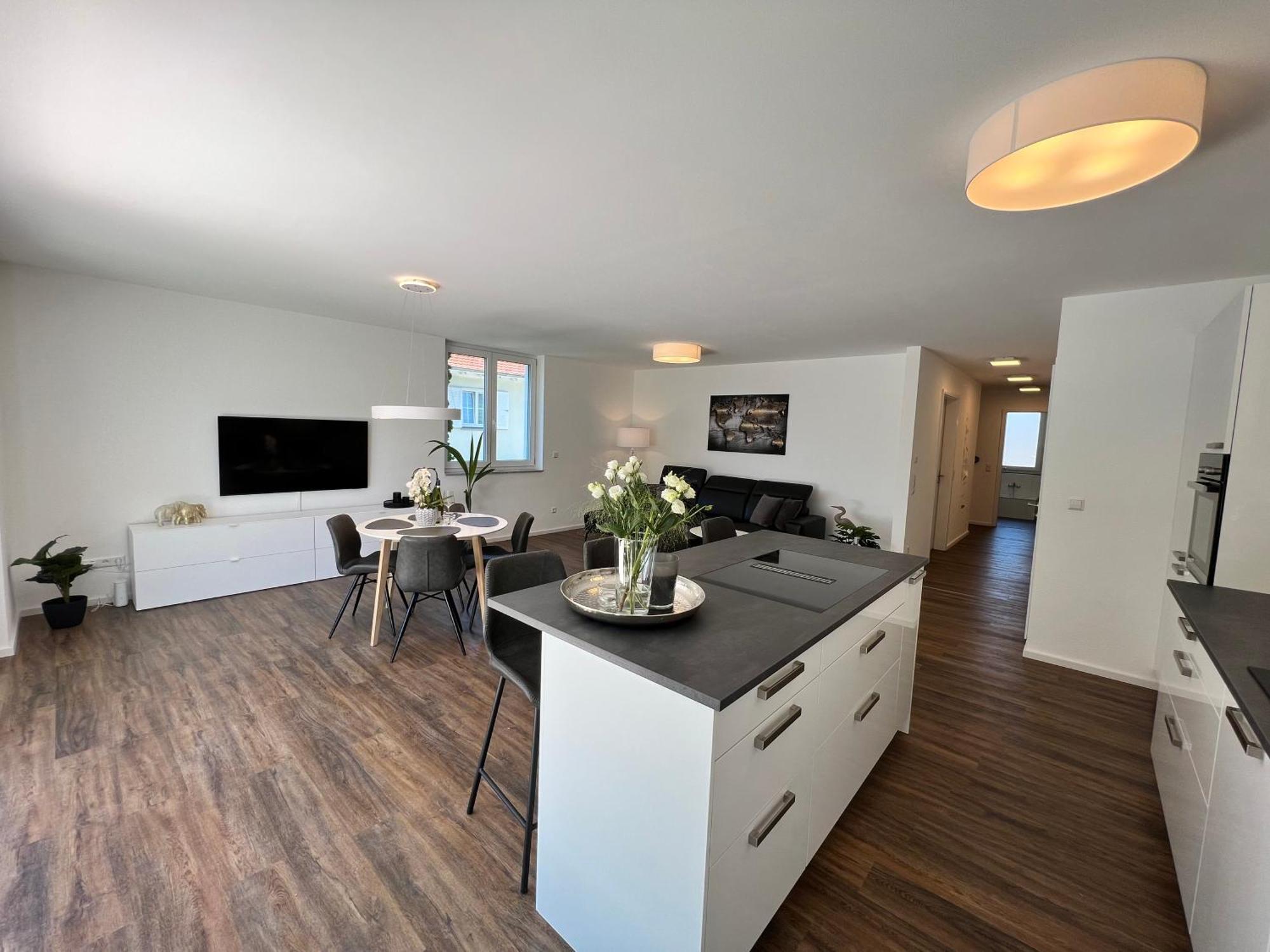 Neues Seeapartment Иберлинген Экстерьер фото